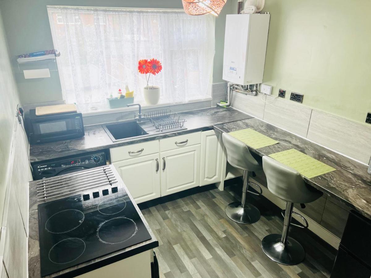Cozycomfy Apartment レスター エクステリア 写真